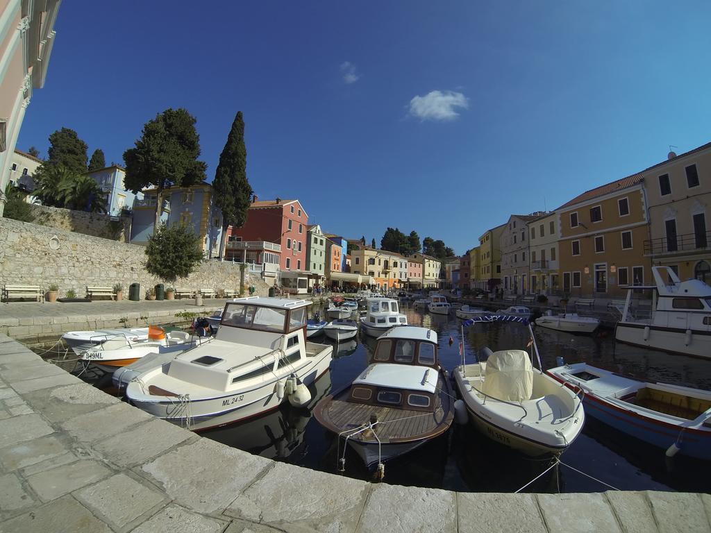 Bed&Breakfast Saturn Veli Lošinj Kültér fotó